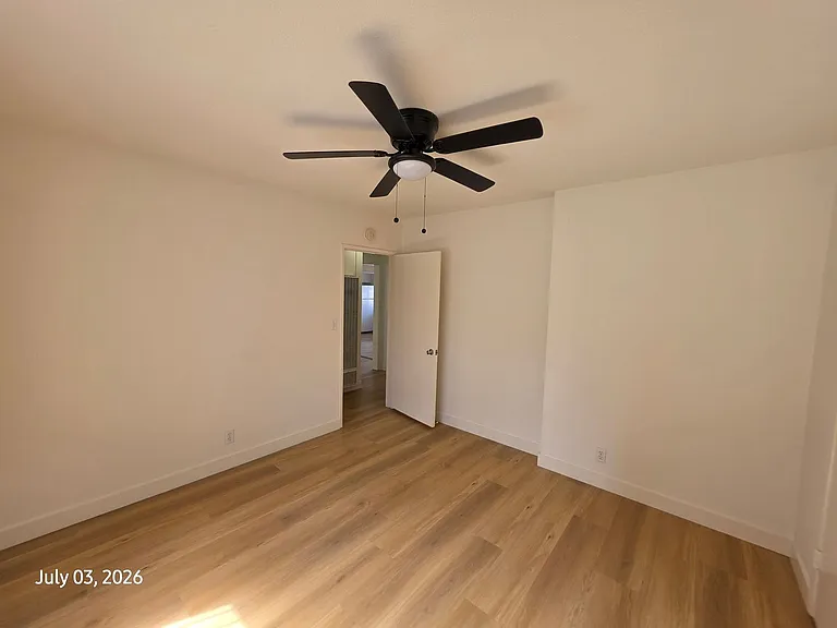 412 Avenida Victoria — Photo 10