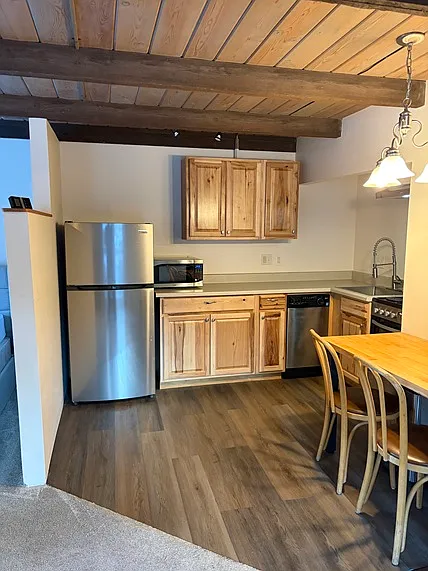 230 Carriage Way — Photo 3