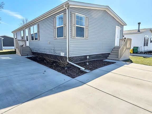 4th image of 33200 Sumac Ct