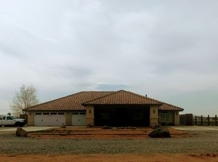 13848 Lynn Rd, Apple Valley, CA 92307
