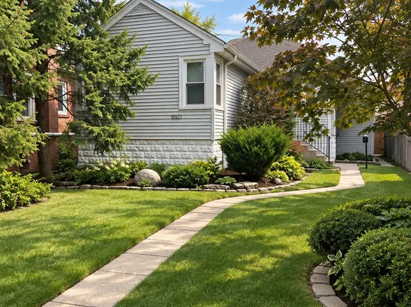 (undisclosed Address), Chicago, IL 60655