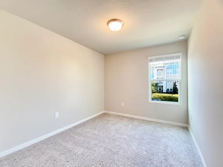 561 Legacy Loop — Photo 15