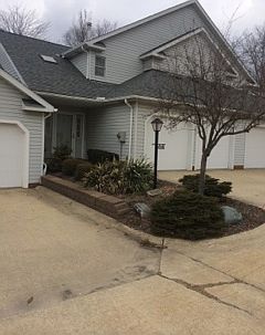 1st image of 900-7 Hampton Cir