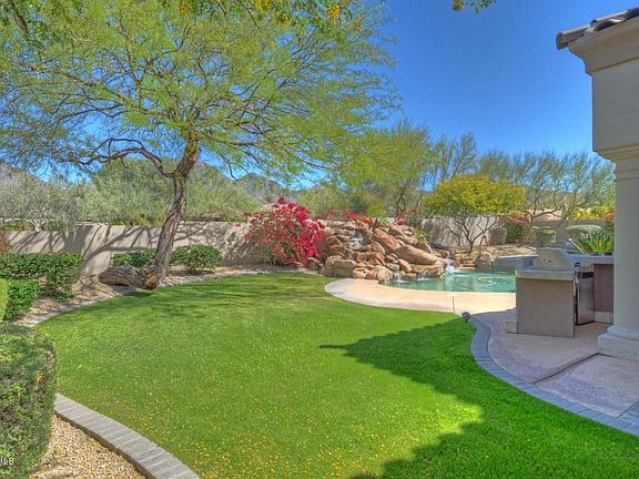 2nd image of 11068 E Karen Dr