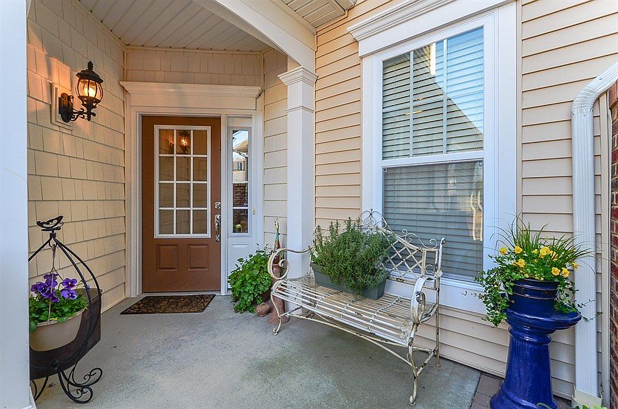 1st image of 44415 Oriole Dr Unit 100
