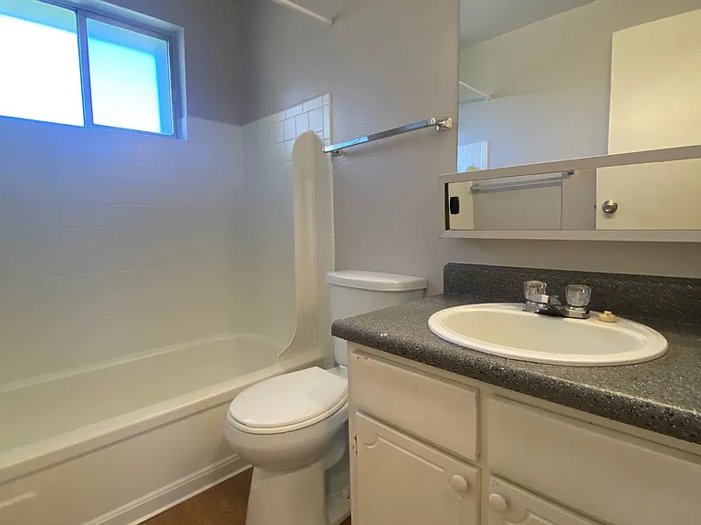 Garden Center Apt. 62, 64 & 70 — Photo 41