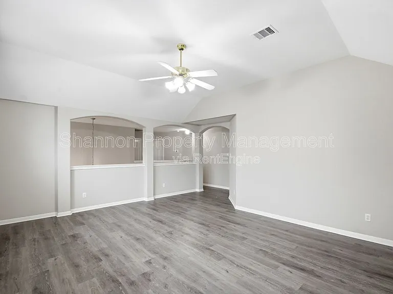 3924 Highland Vale Ct — Photo 19