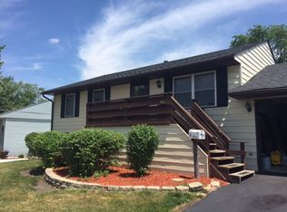 543 Belmont Dr, Romeoville, IL 60446