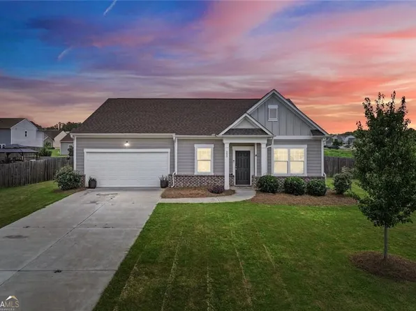 233 San Marino Way NW, Cartersville, GA 30120