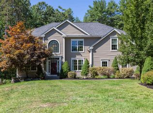 4 Candlewood Rd, Windham, NH 03087