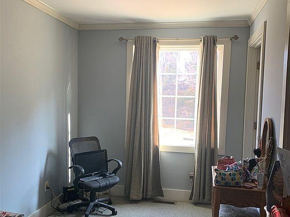 4th image of 234 N Cherry St