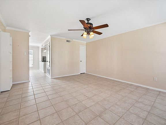 5th image of 6406 Ferris Dr #20