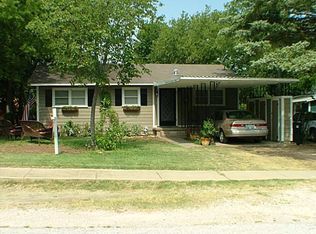 313 N 5th St, Midlothian, TX 76065