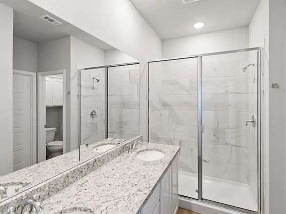 5th image of 308 Nespral Dr