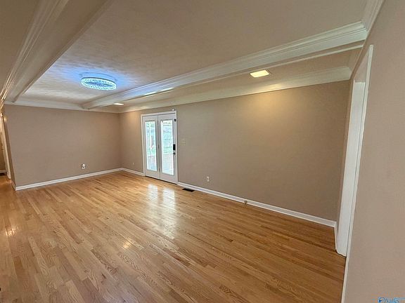 2nd image of 2706 Lake Ave SE