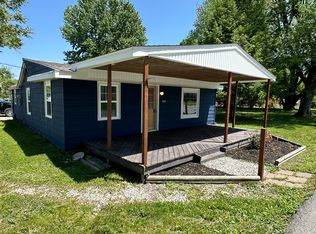 829 E Washington St, Knightsville, IN 47857