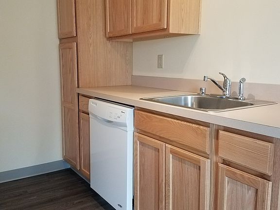 4th image of 303-307-311 E Mission Ave #3031
