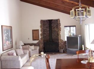 6300 Topaz Dr, Pollock Pines, CA 95726