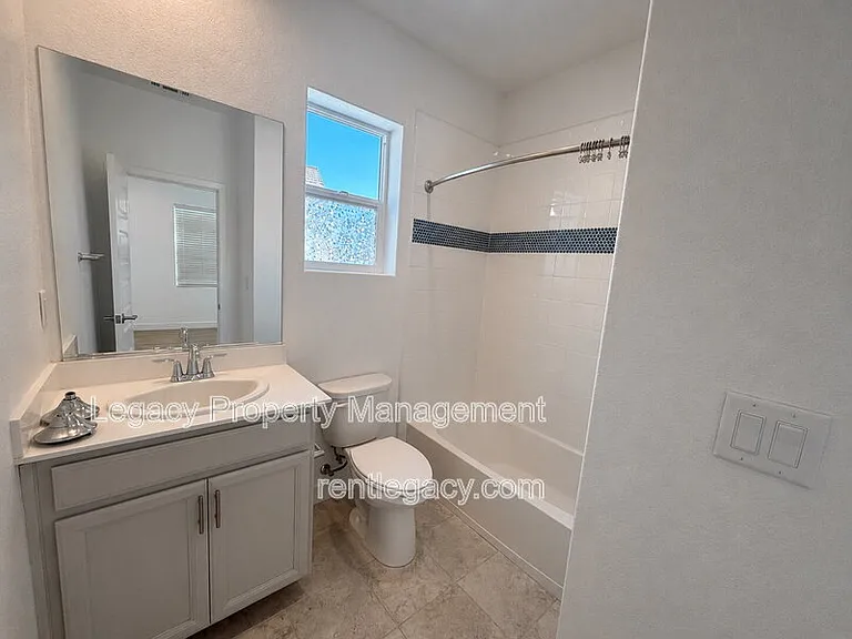 3568 Troy Dalton St — Photo 16