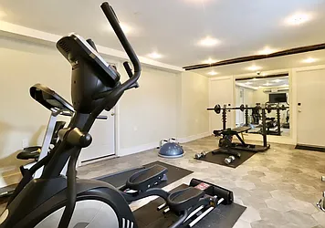 Rented by MADEHOME