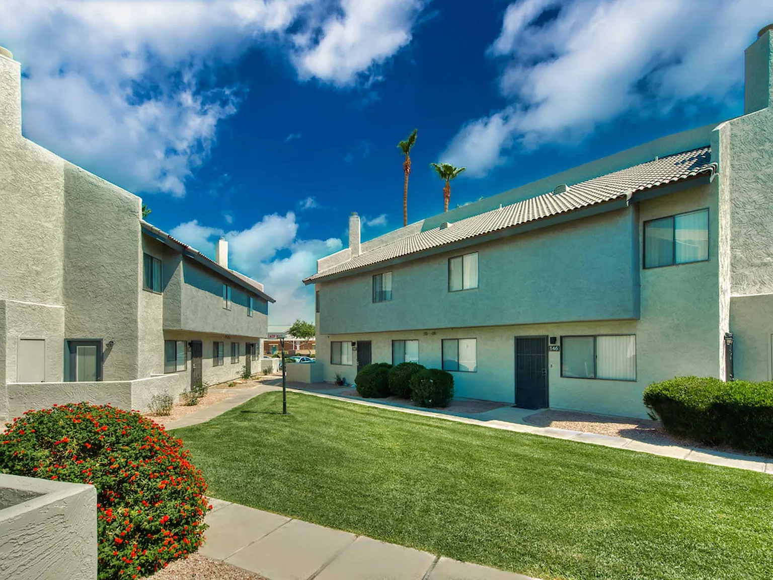 Riverview Townhomes — Photo 3