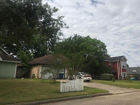 2nd image of 22719 River Birch Dr