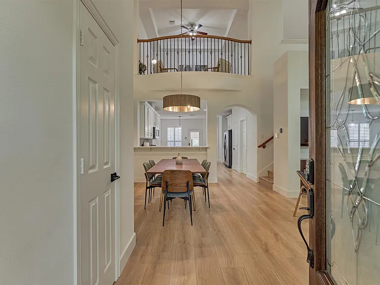 27 Medley Ln — Photo 3