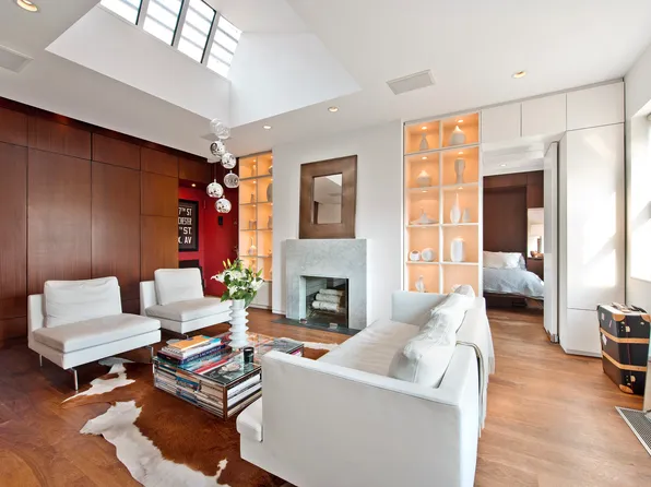 87 Saint Marks Pl APT 4A, Manhattan, NY 10009