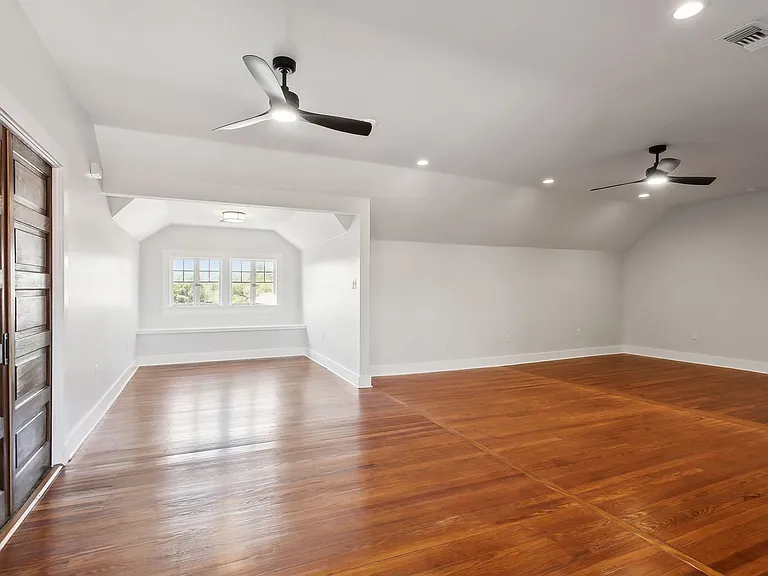 Must See, Experience Modern Luxury in a Beautifully Restored Historic Gem- 2 Bd /2 Ba — Photo 15