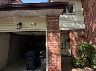 4662 Kingston Rd, Toronto, ON M1E4Y7