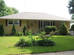 213 Pleasant Ave, Waupun, WI 53963