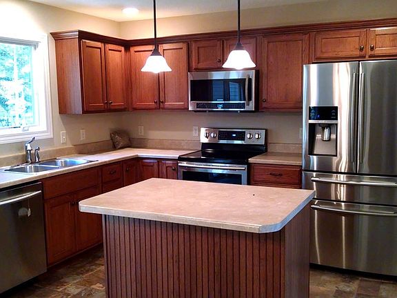 2nd image of 2623 Redspire Blvd