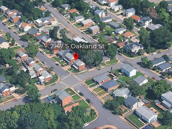 2nd image of 2147 S Oakland St