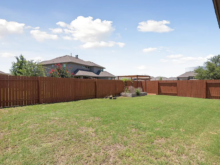 2428 Granite Hill Dr — Photo 78