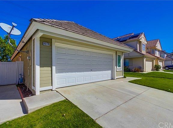 3rd image of 16170 Valleyvale Dr
