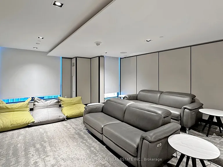 395 Bloor St E #4710 — Photo 39