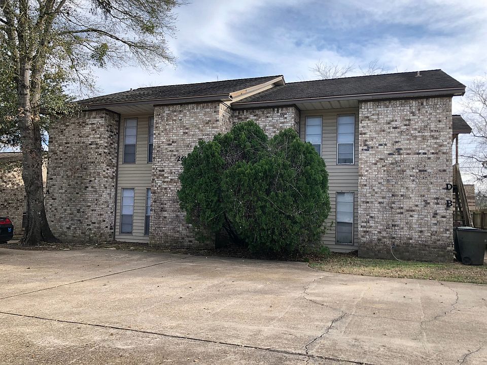1st image of 2610 Pecan Ridge Dr #B