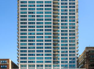 701 S Wells St APT 804, Chicago, IL 60607