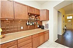 21506 Misty Isle Ct — Photo 12
