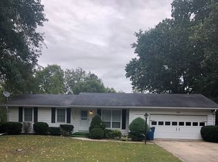 310 Bluebird Ln, Middlebury, IN 46540