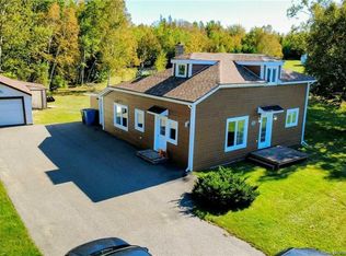 Des Acadiens, Bertrand, NB E1W1G1