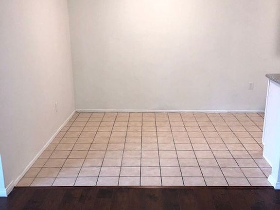 3rd image of 7222 Whittier Ave APT F