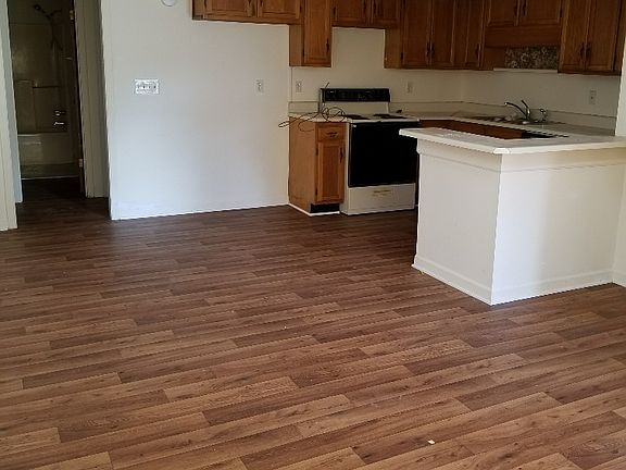 5th image of 441 Heritage Pl