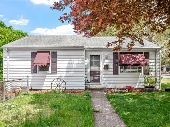 227 Avenue A, Woonsocket, RI 02895