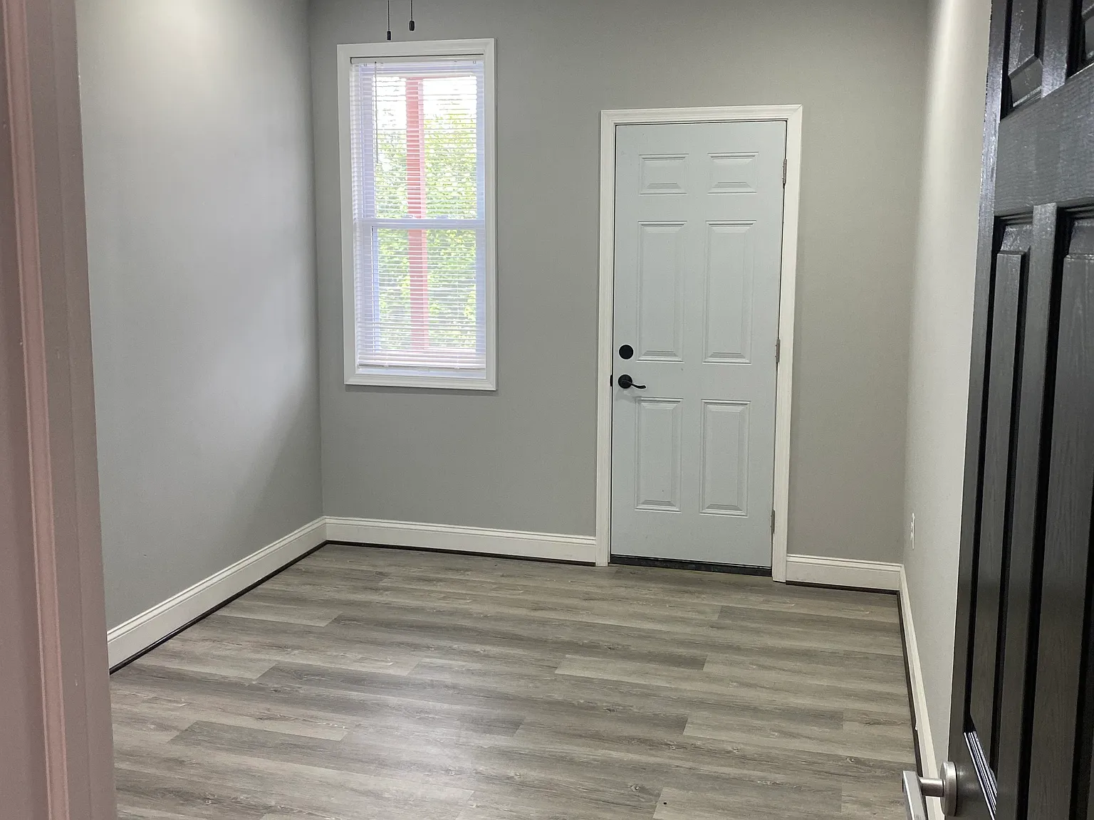 1 bed, 1812 sqft, $600 — Photo 3