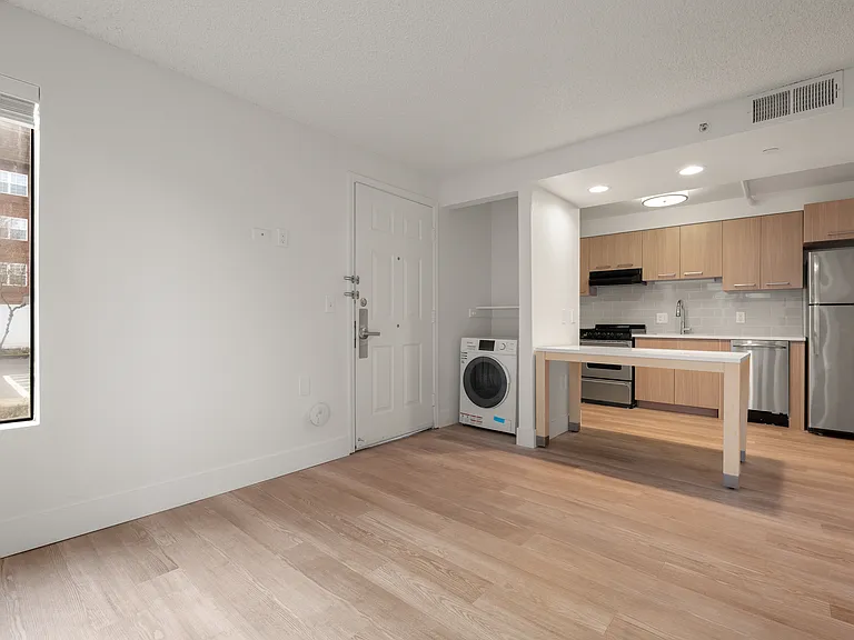 8101 NE Parkway Dr #3 — Photo 21