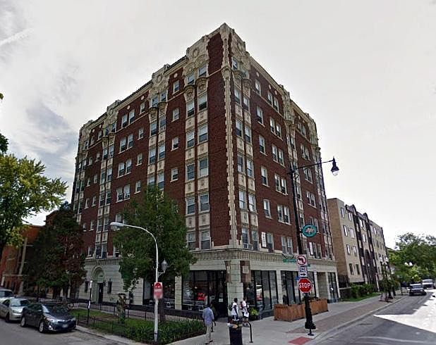 1st image of 6931 N Greenview Ave #204