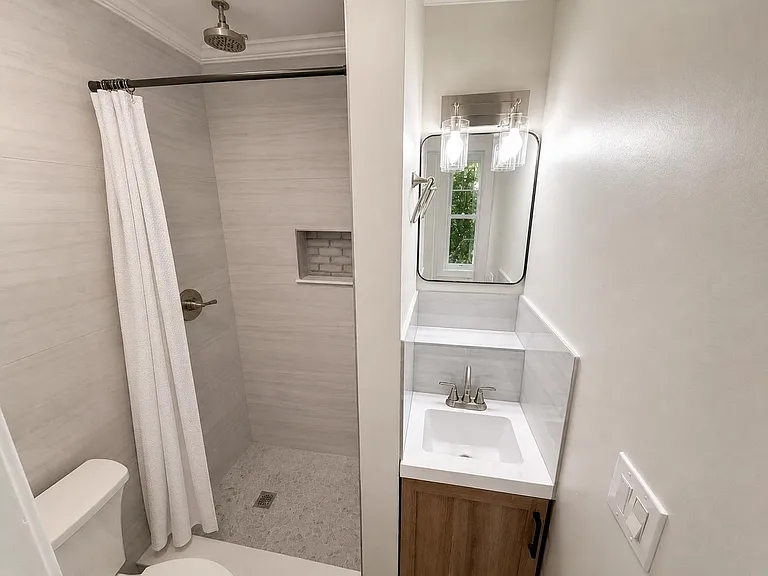 North Ave NW — Photo 3