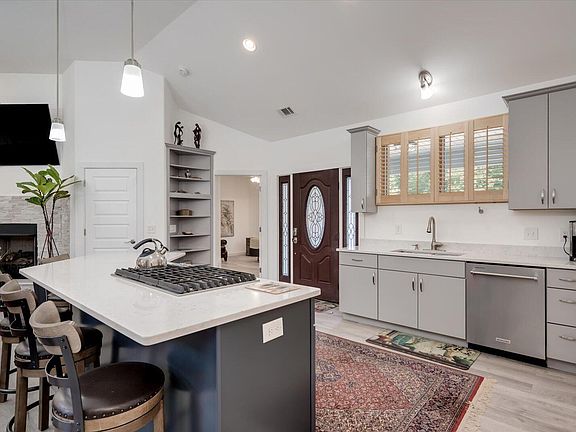 5th image of 4858 Birdwood Court