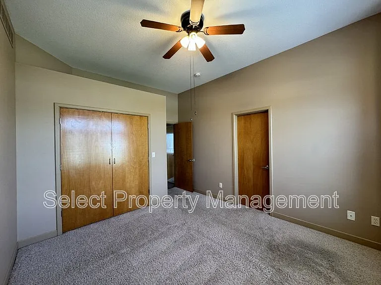 12134 Fairway Winds Ct — Photo 15